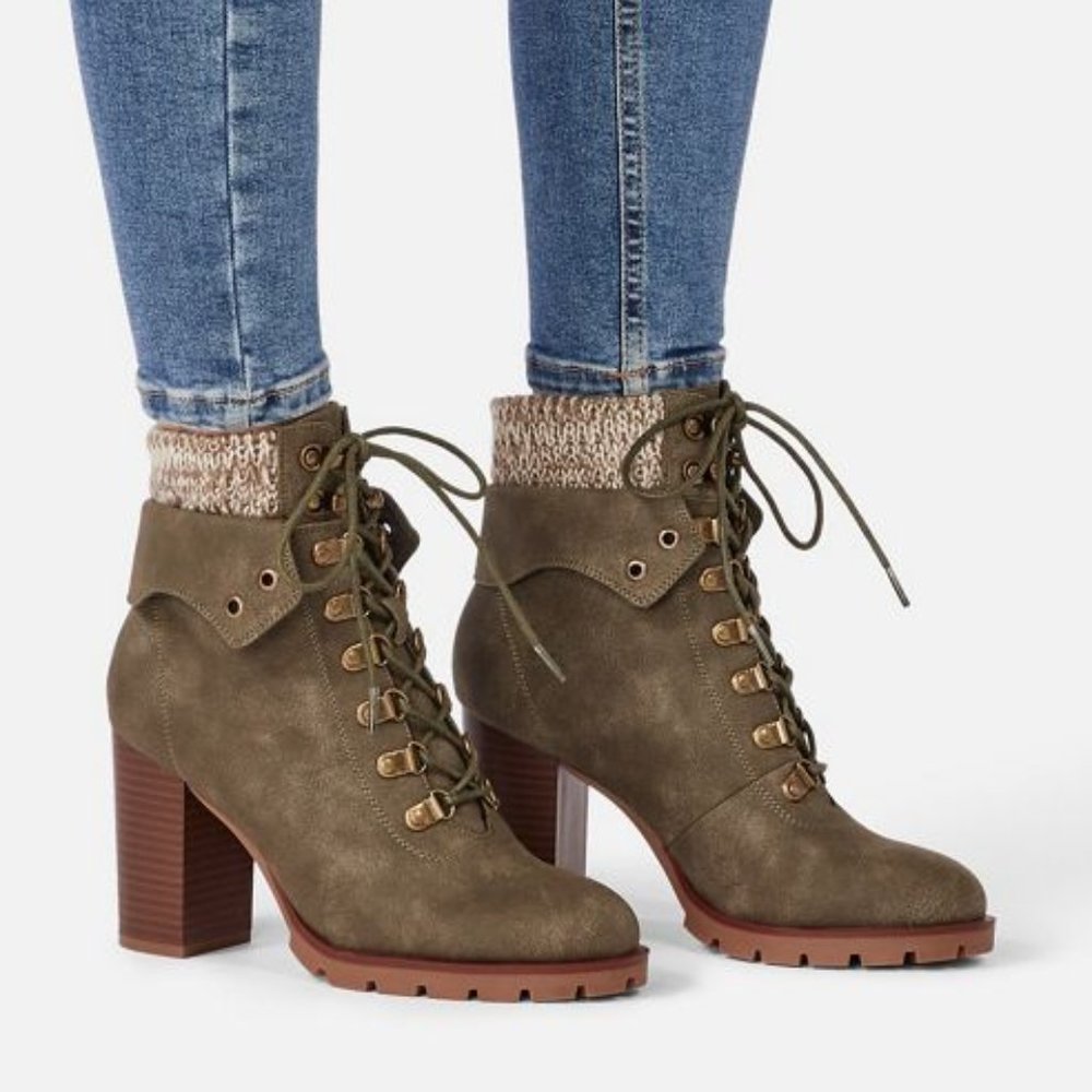 Keltie Lace-up Bootie - Olive